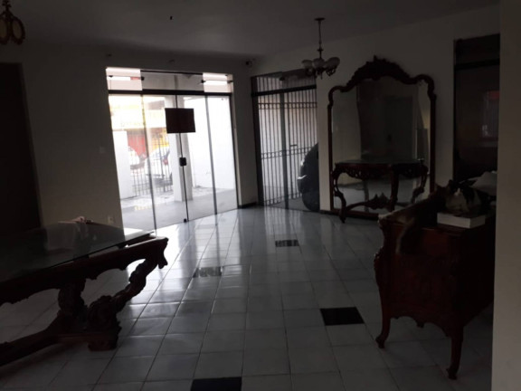 Imagem Casa com 6 Quartos à Venda, 280 m² em Ponto Novo - Aracaju Imagem Casa com 6 Quartos à Venda, 280 m² em Ponto Novo - Aracaju