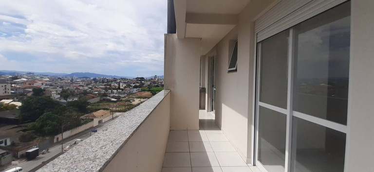 Apartamento com 3 Quartos à Venda, 97 m² em Capoeiras - Florianópolis