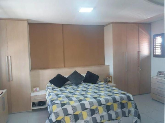 Imagem Casa com 4 Quartos à Venda, 292 m² em Treze De Maio - João Pessoa