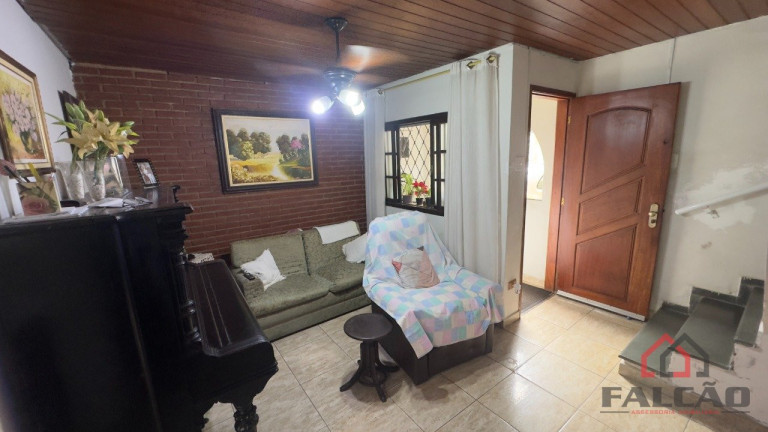 Sobrado com 2 Quartos à Venda, 74 m² em Campo Grande - Santos