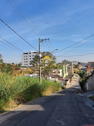 Terreno à Venda, 360 m² em Masterville - Sarzedo