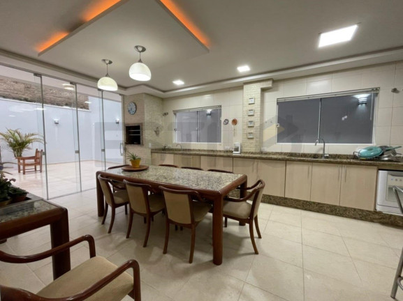 Imagem Casa de Condomínio com 4 Quartos à Venda, 290 m² em Santa Cândida - Curitiba Imagem Casa de Condomínio com 4 Quartos à Venda, 290 m² em Santa Cândida - Curitiba