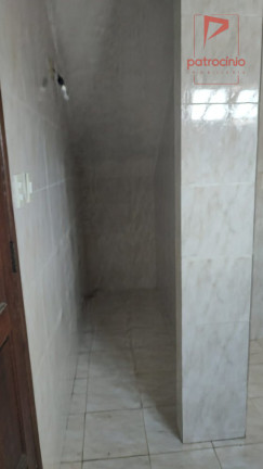 Imagem Casa com 3 Quartos à Venda, 203 m² em Tomba - Feira De Santana