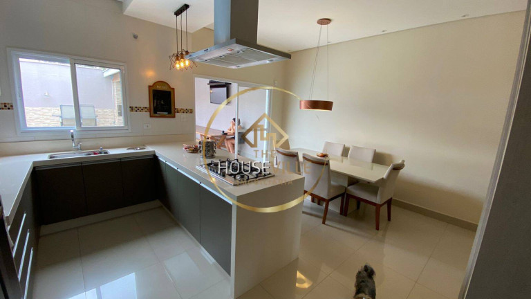 Imagem Casa com 3 Quartos à Venda, 137 m² em Loteamento Villa Branca - Jacareí