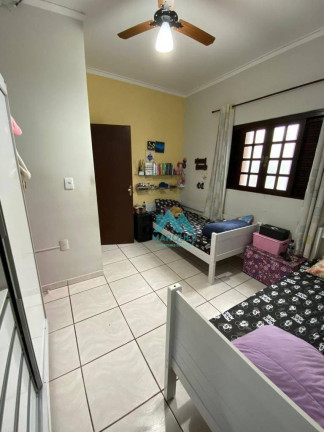 Imagem Casa com 4 Quartos à Venda, 91 m² em Parque Residencial Santo André - Caçapava
