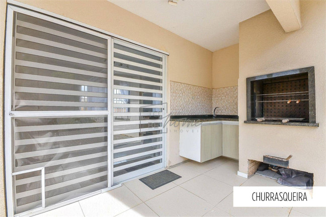 Imagem Casa com 3 Quartos à Venda, 307 m² em São Lourenço - Curitiba