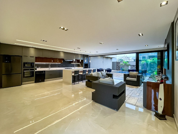 Imagem Casa com 3 Quartos à Venda, 297 m² em Vila Toninho - São José Do Rio Preto Imagem Casa com 3 Quartos à Venda, 297 m² em Vila Toninho - São José Do Rio Preto