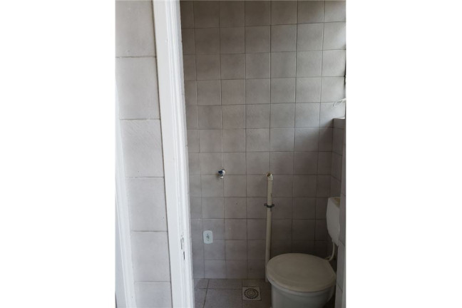 Imagem Imóvel com 2 Quartos à Venda, em Auxiliadora - Porto Alegre Imagem Imóvel com 2 Quartos à Venda, em Auxiliadora - Porto Alegre