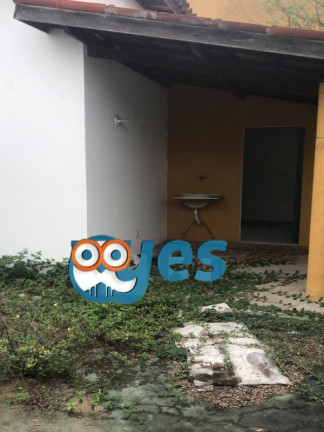 Imagem Casa com 3 Quartos para Alugar, 180 m² em Conceição - Feira De Santana