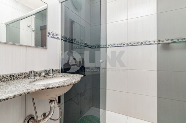 Imagem Imóvel com 3 Quartos à Venda, 164 m² em Bela Vista - Porto Alegre Imagem Imóvel com 3 Quartos à Venda, 164 m² em Bela Vista - Porto Alegre