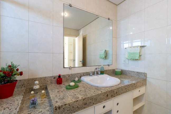 Imagem Casa com 4 Quartos à Venda, 440 m² em Jardim Prudência - São Paulo Imagem Casa com 4 Quartos à Venda, 440 m² em Jardim Prudência - São Paulo