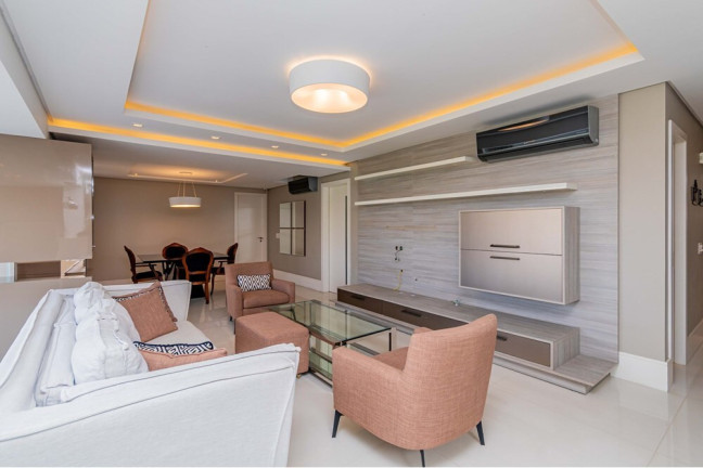 Imagem Apartamento com 3 Quartos à Venda, 146 m² em Jardim Europa - Porto Alegre