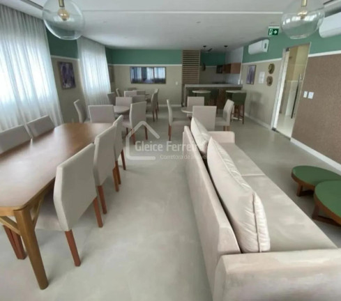 Imagem Apartamento com 2 Quartos à Venda, 40 m² em Costa Azul - Salvador