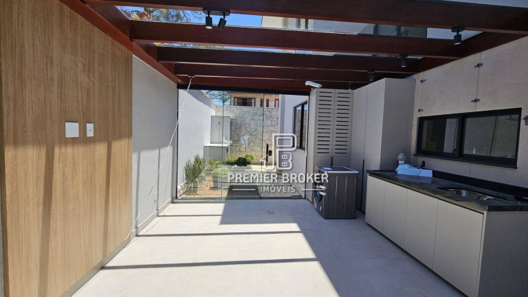 Imagem Casa com 4 Quartos à Venda, 151 m² em Tijuca - Teresópolis Imagem Casa com 4 Quartos à Venda, 151 m² em Tijuca - Teresópolis