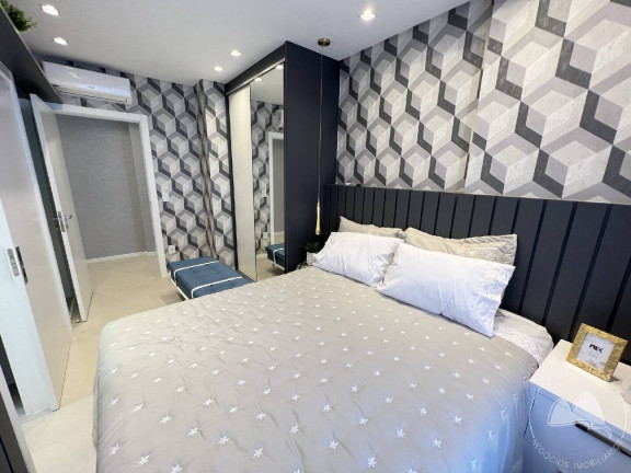 Imagem Apartamento com 4 Quartos à Venda, 134 m² em Meia Praia - Itapema Imagem Apartamento com 4 Quartos à Venda, 134 m² em Meia Praia - Itapema