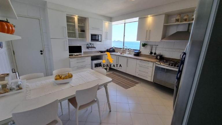Imagem Apartamento com 4 Quartos à Venda, 310 m² em Barra Da Tijuca - Rio De Janeiro