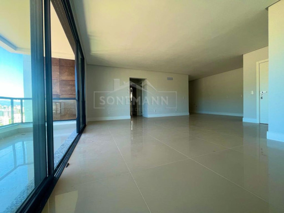 Imagem Apartamento com 3 Quartos à Venda, 123 m² em Agronômica - Florianópolis Imagem Apartamento com 3 Quartos à Venda, 123 m² em Agronômica - Florianópolis