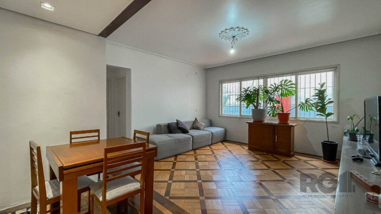 Apartamento com 3 Quartos à Venda, 82 m² em Menino Deus - Porto Alegre