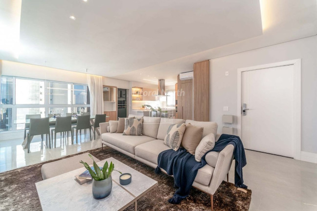 Imagem Apartamento com 3 Quartos à Venda, 133 m² em Pioneiros - Balneário Camboriú Imagem Apartamento com 3 Quartos à Venda, 133 m² em Pioneiros - Balneário Camboriú