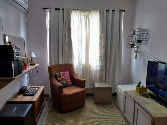 Imagem Imóvel com 1 Quarto à Venda, 43 m² em Medianeira - Porto Alegre Imagem Imóvel com 1 Quarto à Venda, 43 m² em Medianeira - Porto Alegre