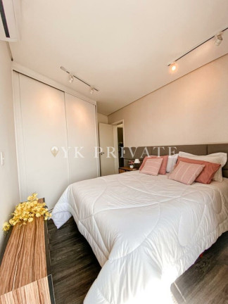 Imagem Cobertura com 4 Quartos à Venda, 244 m² em Vila Anastácio - São Paulo