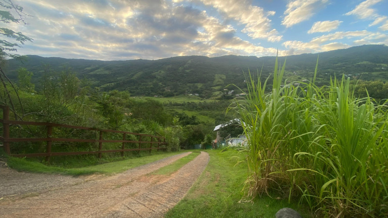 Imagem Terreno à Venda, 1.000 m² em Macacu - Garopaba Imagem Terreno à Venda, 1.000 m² em Macacu - Garopaba