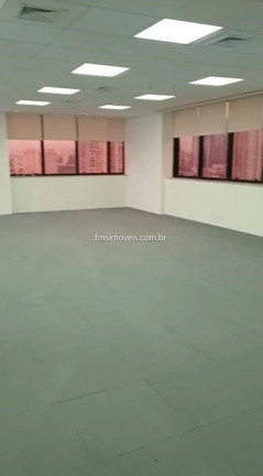 Imagem Imóvel para Alugar, 240 m² em Parque Industrial Tomas Edson - São Paulo Imagem Imóvel para Alugar, 240 m² em Parque Industrial Tomas Edson - São Paulo