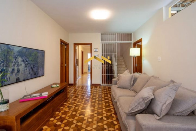 Imagem Casa com 4 Quartos à Venda, 375 m² em Moema - São Paulo