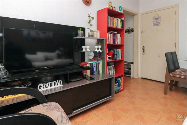 Imóvel com 2 Quartos à Venda,  em Cavalhada - Porto Alegre