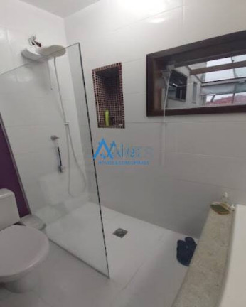 Imagem Casa com 3 Quartos à Venda, 154 m² em Vila Scarpelli - Santo André