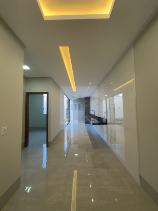 Imagem Casa com 3 Quartos à Venda, 126 m² em Vila Mariana - Aparecida De Goiânia