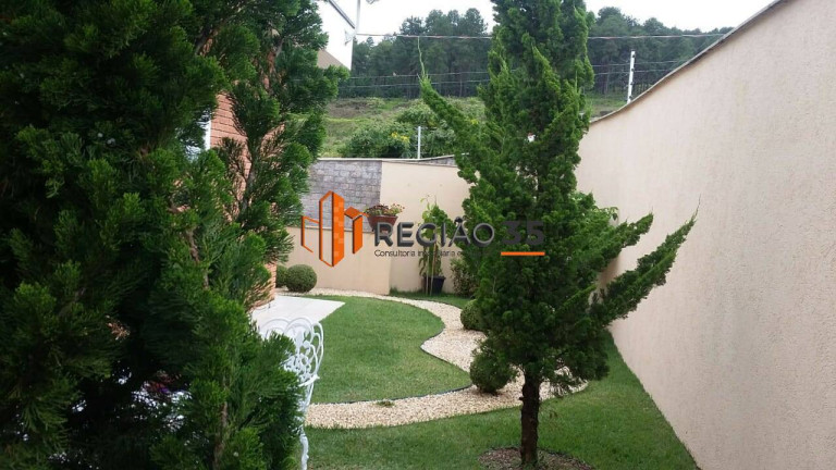 Imagem Casa com 3 Quartos à Venda, 276 m² em Jardim Carolina - Poços De Caldas Imagem Casa com 3 Quartos à Venda, 276 m² em Jardim Carolina - Poços De Caldas