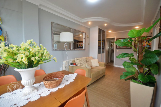 Imagem Apartamento com 2 Quartos à Venda, 81 m² em Barra Sul - Balneário Camboriú