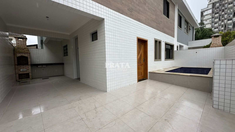 Casa à Venda, 140 m² em Vila Belmiro - Santos
