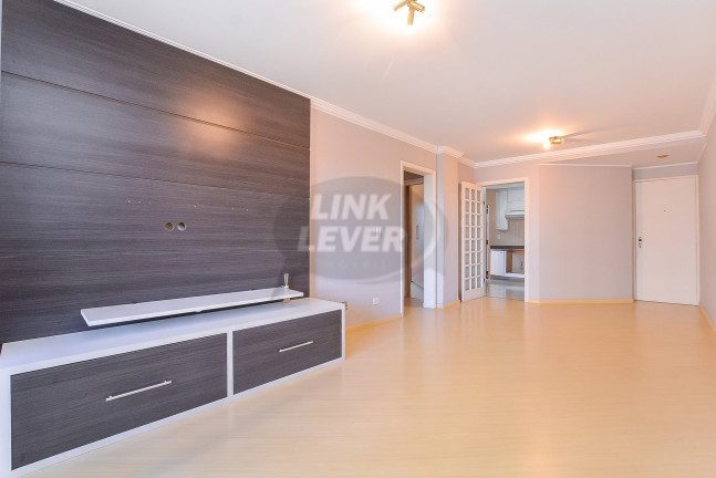 Imagem Apartamento com 3 Quartos à Venda, 92 m² em Bacacheri - Curitiba