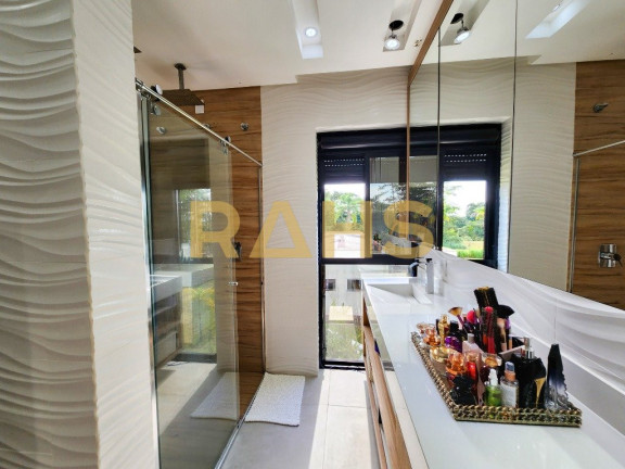 Imagem Casa de Condomínio com 3 Quartos à Venda, 285 m² em Centro - Araquari Imagem Casa de Condomínio com 3 Quartos à Venda, 285 m² em Centro - Araquari