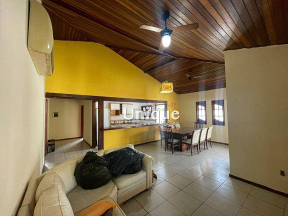 Imagem Casa com 3 Quartos para Alugar, 200 m² em Caravelas - Armação Dos Búzios