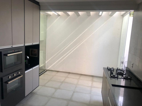 Imagem Sobrado com 4 Quartos à Venda, 200 m² em Jardim Avelino - São Paulo Imagem Sobrado com 4 Quartos à Venda, 200 m² em Jardim Avelino - São Paulo