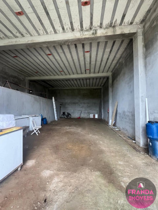 Ponto Comercial para Alugar, 107 m² em Estufa Ii - Ubatuba