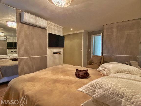 Imagem Apartamento com 3 Quartos à Venda, 130 m² em Centro - Gramado Imagem Apartamento com 3 Quartos à Venda, 130 m² em Centro - Gramado