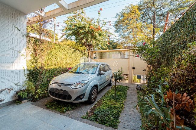 Imagem Casa com 3 Quartos à Venda, 161 m² em Indianópolis - São Paulo Imagem Casa com 3 Quartos à Venda, 161 m² em Indianópolis - São Paulo