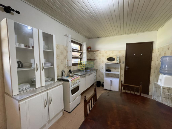 Imagem Casa com 1 Quarto para Alugar ou Temporada, 30 m² em Centro - Porto Belo Imagem Casa com 1 Quarto para Alugar ou Temporada, 30 m² em Centro - Porto Belo