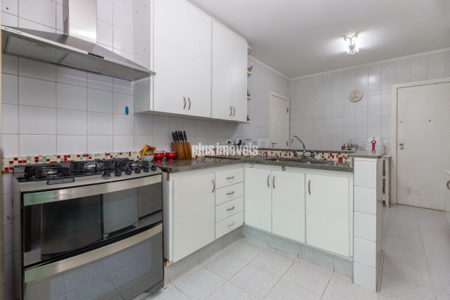 Imagem Apartamento com 3 Quartos à Venda, 151 m² em Real Parque - São Paulo