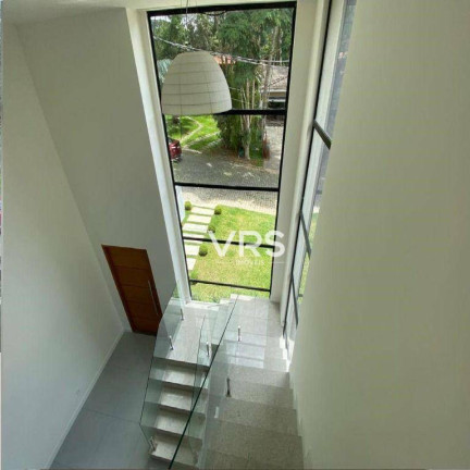 Imagem Casa com 4 Quartos à Venda, 215 m² em Vargem Grande - Teresópolis Imagem Casa com 4 Quartos à Venda, 215 m² em Vargem Grande - Teresópolis