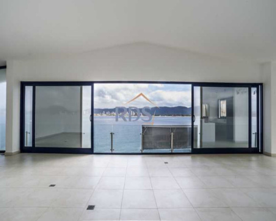 Imagem Apartamento com 3 Quartos à Venda, 181 m² em Parque Enseada - Guarujá Imagem Apartamento com 3 Quartos à Venda, 181 m² em Parque Enseada - Guarujá
