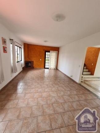 Imagem Casa de Condomínio com 3 Quartos à Venda, 235 m² em Aruã - Mogi Das Cruzes