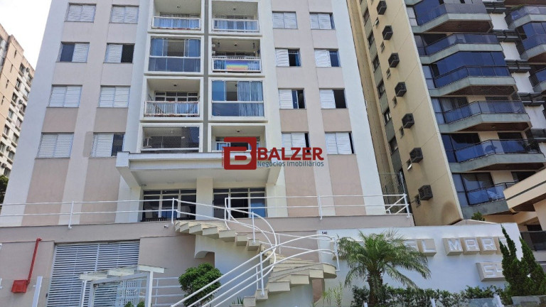 Imagem Apartamento com 2 Quartos à Venda, 104 m² em Centro - Florianópolis Imagem Apartamento com 2 Quartos à Venda, 104 m² em Centro - Florianópolis
