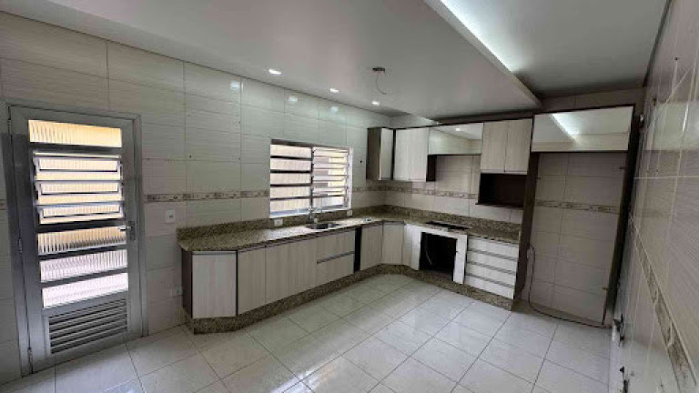 Imagem Sobrado com 3 Quartos à Venda, 150 m² em Picanço - Guarulhos Imagem Sobrado com 3 Quartos à Venda, 150 m² em Picanço - Guarulhos