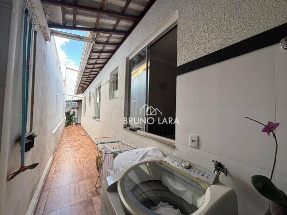Imagem Casa com 3 Quartos à Venda, 212 m² em Jardim Brasília - Betim Imagem Casa com 3 Quartos à Venda, 212 m² em Jardim Brasília - Betim