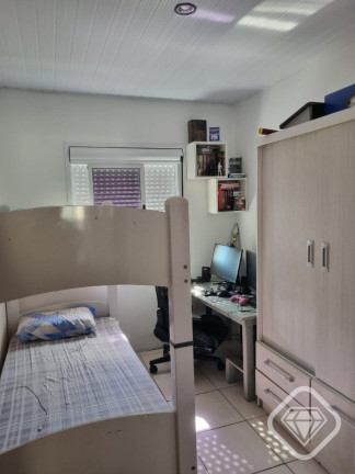 Imagem Casa de Condomínio com 2 Quartos à Venda, 54 m² em Costa Gama - Porto Alegre